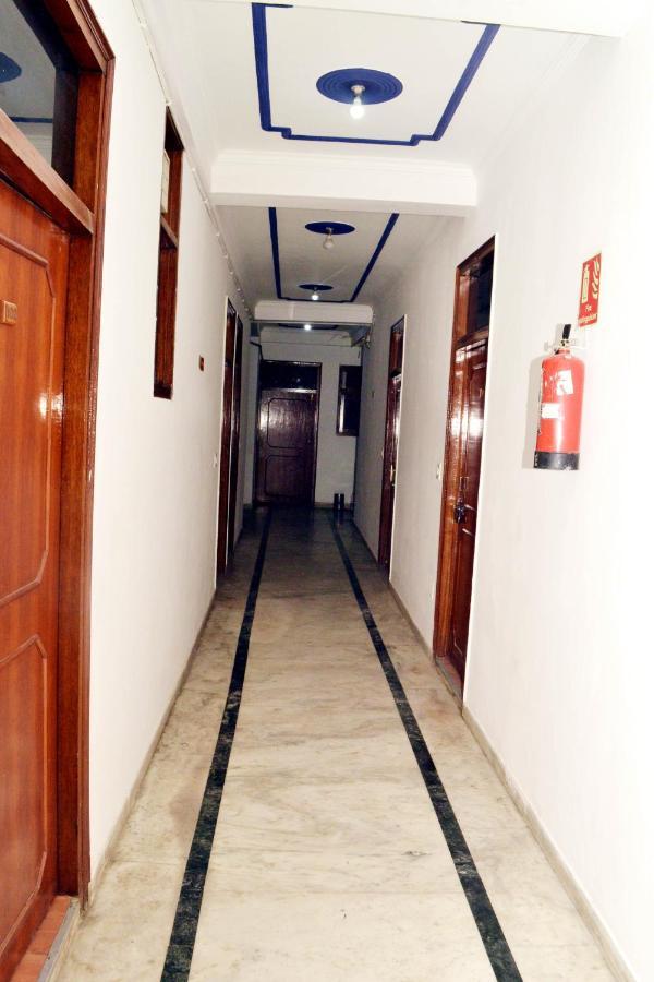 Hotel Shri Ram New Delhi Exterior photo